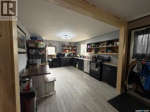 231 Eisenhower Street, Midale, SK - Indoor