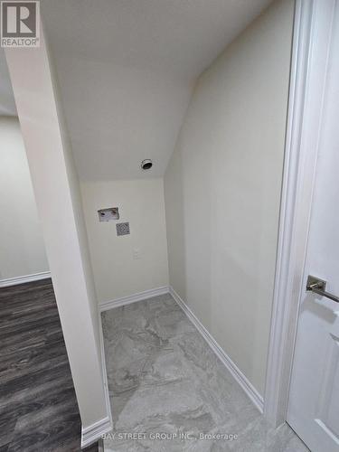 39 Decast Crescent, Markham, ON 