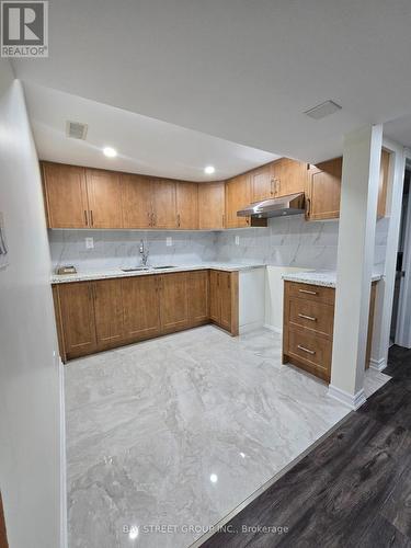 39 Decast Crescent, Markham, ON 
