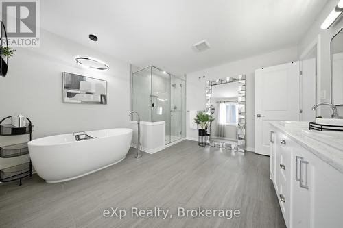89 Acorn Trail, St. Thomas, ON - Indoor Photo Showing Bathroom