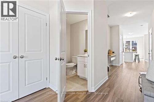 7129 PARSA STREET , Niagara Falls, Ontario L2H 3T2 4