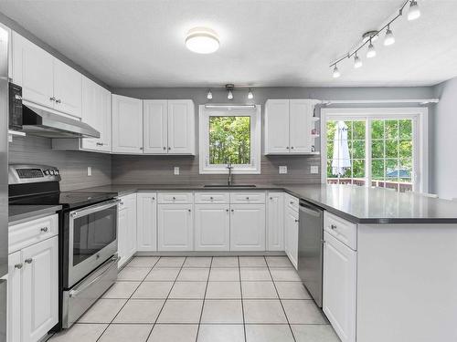 28 Hallmark Crescent, Cole Harbour, NS 