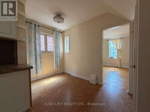 205 Ridley Boulevard, Toronto, ON - Indoor Photo Showing Other Room