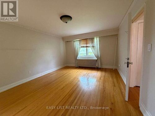 205 Ridley Boulevard, Toronto, ON - Indoor Photo Showing Other Room