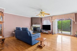 Salon - 