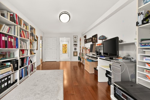 Chambre à coucher principale - 307-8 Rue Riverside, Saint-Lambert, QC - Indoor Photo Showing Office