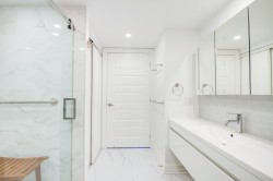 Master Bathroom - 