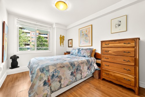 Chambre à coucher - 307-8 Rue Riverside, Saint-Lambert, QC - Indoor Photo Showing Bedroom