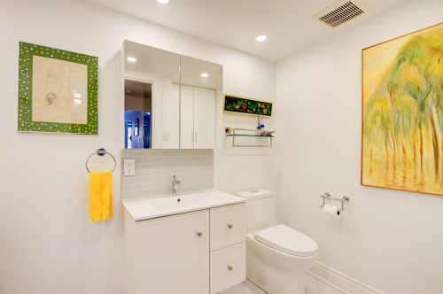 Salle d'eau - 307-8 Rue Riverside, Saint-Lambert, QC - Indoor Photo Showing Bathroom