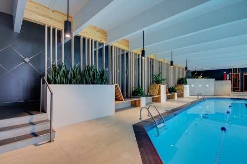 Piscine - 307-8 Rue Riverside, Saint-Lambert, QC - Indoor Photo Showing Other Room With In Ground Pool
