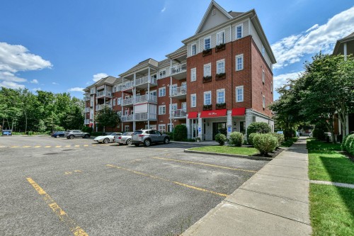 1440 Av. de Rochechouart  Saint-Jérôme, QC J7Z 0C2