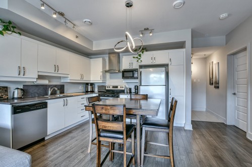 Cuisine - 307-1440 Av. De Rochechouart, Saint-Jérôme, QC - Indoor Photo Showing Kitchen