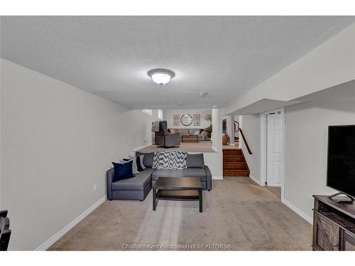 21 Primrose Lane, Chatham, ON 