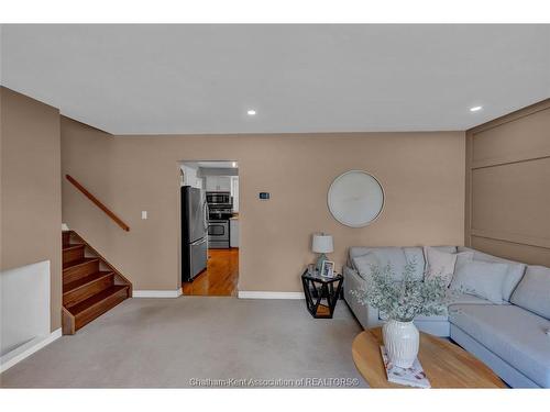 21 Primrose Lane, Chatham, ON 