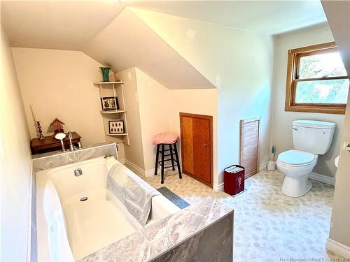 127 Mckay Loop Rd, Pennfield, NB 