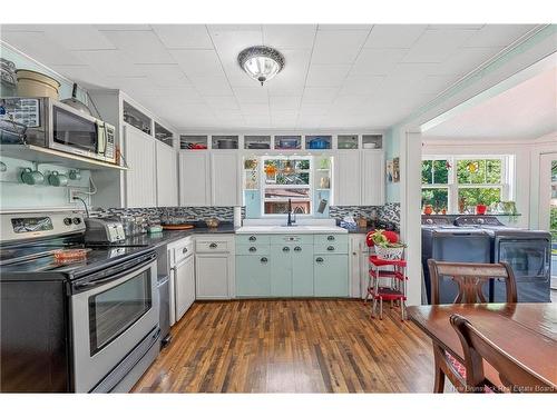 35 Hill St, Saint Stephen, NB 