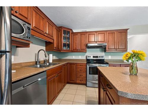 27 Oxiard St, Dieppe, NB 
