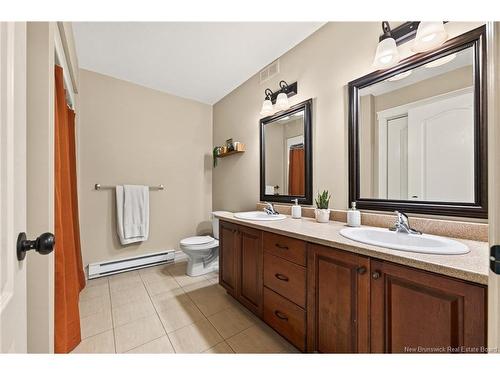 27 Oxiard St, Dieppe, NB 