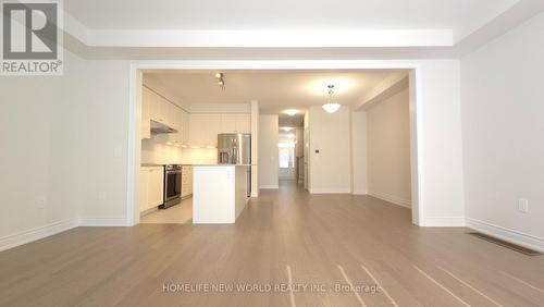 2970 Gatestone Path, Pickering, ON - Indoor Photo Showing Kitchen