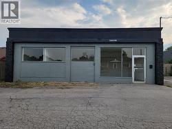 100 CHARING CROSS Street Brantford, ON N3R 2H6
