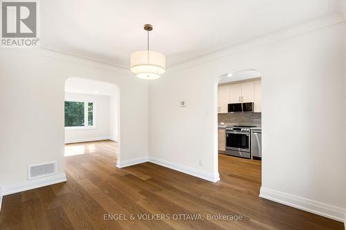 Dining Room view of kitchen and Living room - 581 Windermere Avenue, Ottawa, ON - Indoor