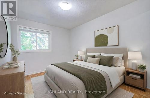 2075 South Millway, Mississauga, ON - Indoor Photo Showing Bedroom