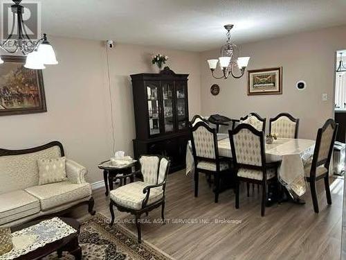 3546 Italia Crescent, Mississauga, ON - Indoor Photo Showing Dining Room