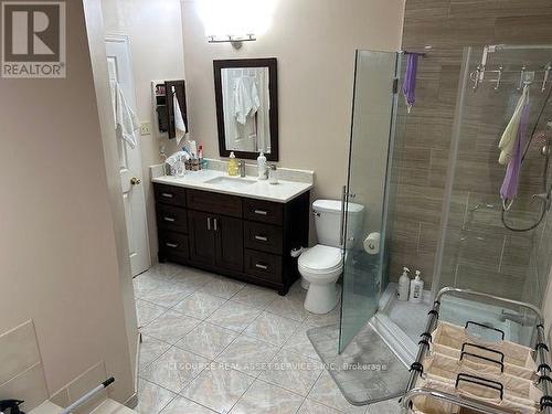 3546 Italia Crescent, Mississauga, ON - Indoor Photo Showing Bathroom