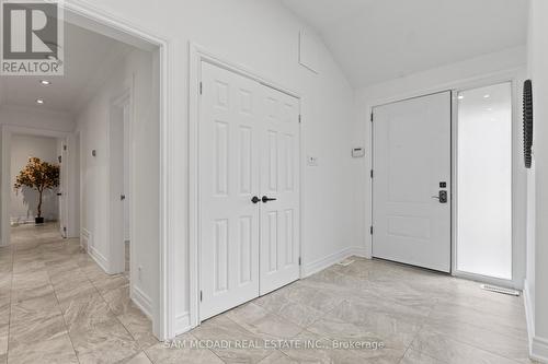 927 Ingersoll Court, Mississauga, ON - Indoor Photo Showing Other Room
