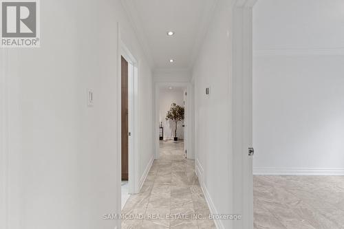 927 Ingersoll Court, Mississauga, ON - Indoor Photo Showing Other Room