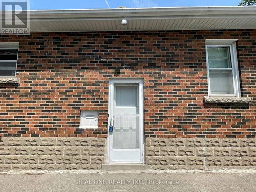 35 BOWMAN (B) STREET , Hamilton, Ontario L8S 2T4 4