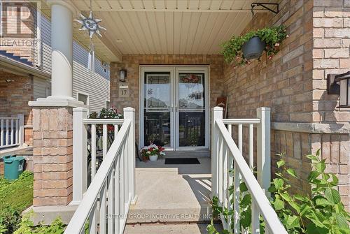 17 White Crescent, Barrie, ON - Outdoor With Deck Patio Veranda With Exterior