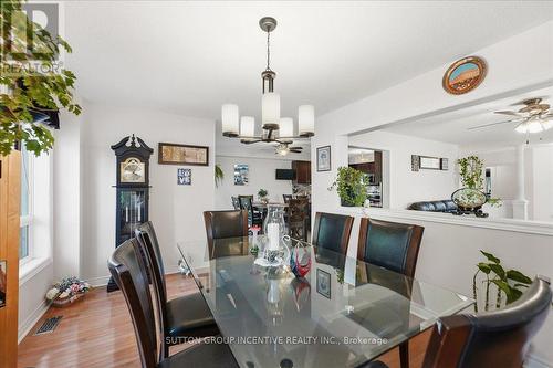 Dining area - 17 White Crescent, Barrie, ON - Indoor Photo Showing Dining Room