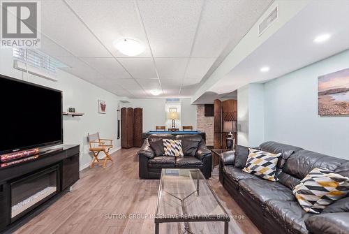 Family/recreation room - 17 White Crescent, Barrie, ON - Indoor Photo Showing Living Room