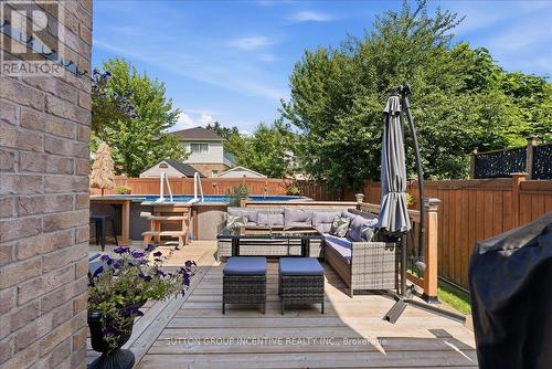 17 White Crescent, Barrie, ON - Outdoor With Deck Patio Veranda