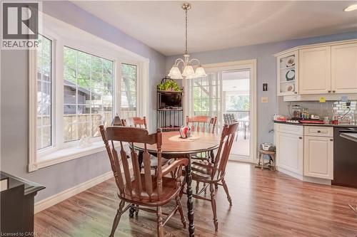 291 Villa Place, Waterloo, ON - Indoor Photo Showing Dining Room