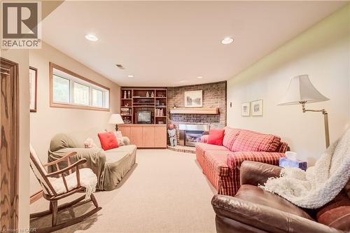 291 Villa Place, Waterloo, ON - Indoor Photo Showing Living Room With Fireplace