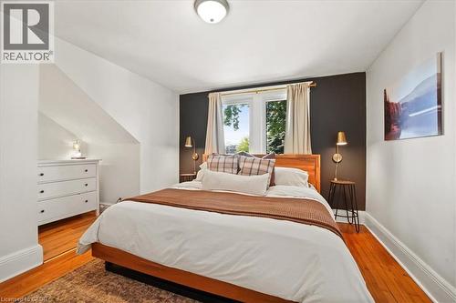 41 Macallum Street, Hamilton, ON - Indoor Photo Showing Bedroom