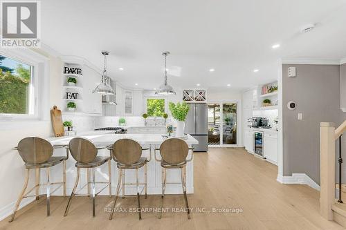 1482 Epping Road, Burlington, ON - Indoor