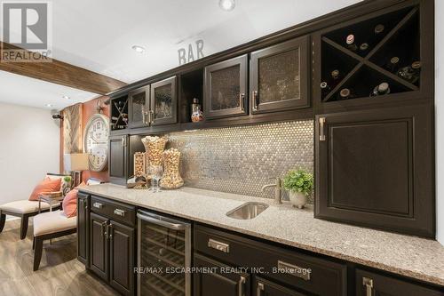 1482 Epping Road, Burlington, ON - Indoor