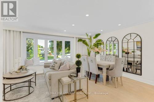 1482 Epping Road, Burlington, ON - Indoor