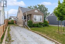 87 BISHOP ROAD Welland (Lincoln/Crowland), ON L3B 2V4