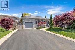 640 ACADIA Drive  Hamilton, ON L8W 3V1