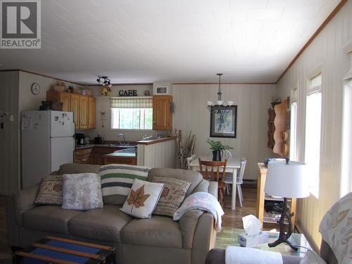 40 Loop Road, Terra Nova, NL - Indoor Photo Showing Living Room
