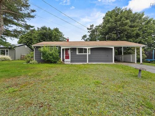 10 Tobermory Road, Dartmouth, NS - Outdoor