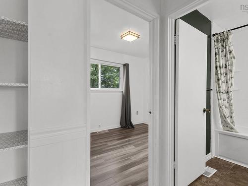 10 Tobermory Road, Dartmouth, NS - Indoor Photo Showing Other Room