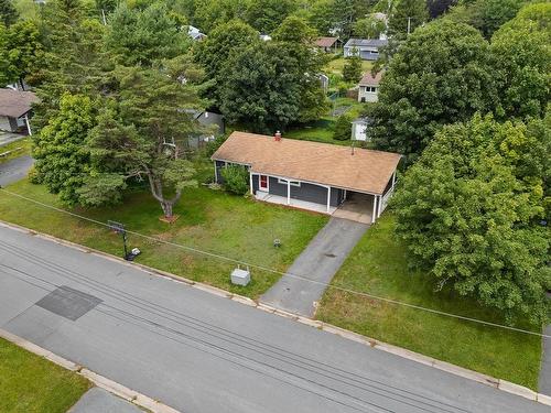 10 Tobermory Road, Dartmouth, NS - Outdoor