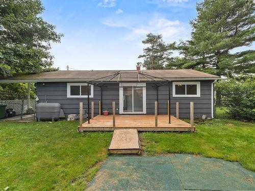 10 Tobermory Road, Dartmouth, NS - Outdoor