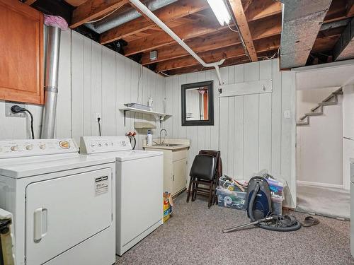 230 Gourok Avenue, Dartmouth, NS - Indoor Photo Showing Laundry Room