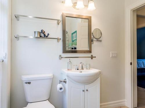 219 West Old Post Road, Smiths Cove, NS - Indoor Photo Showing Bathroom